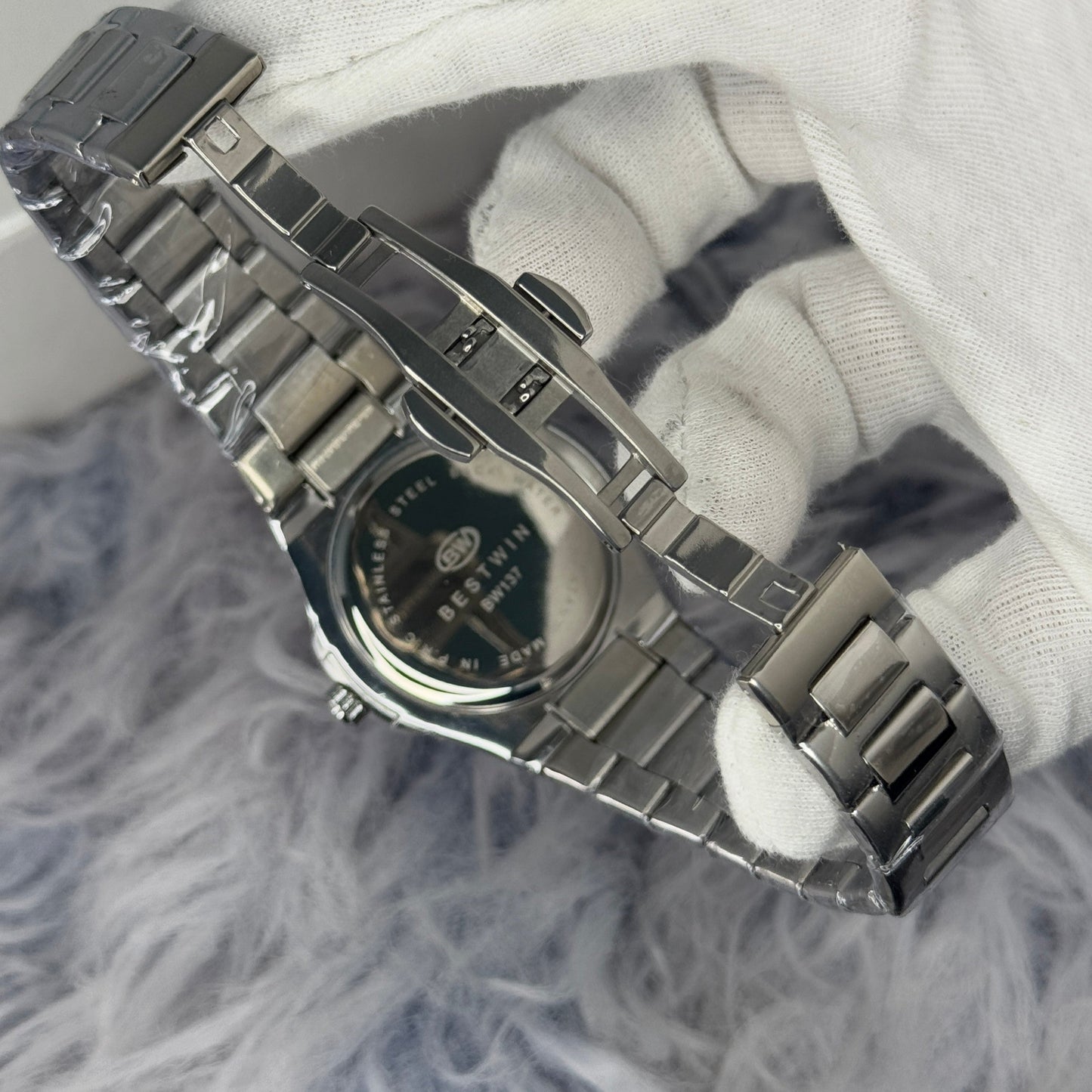 Bestwin Nautilius Date